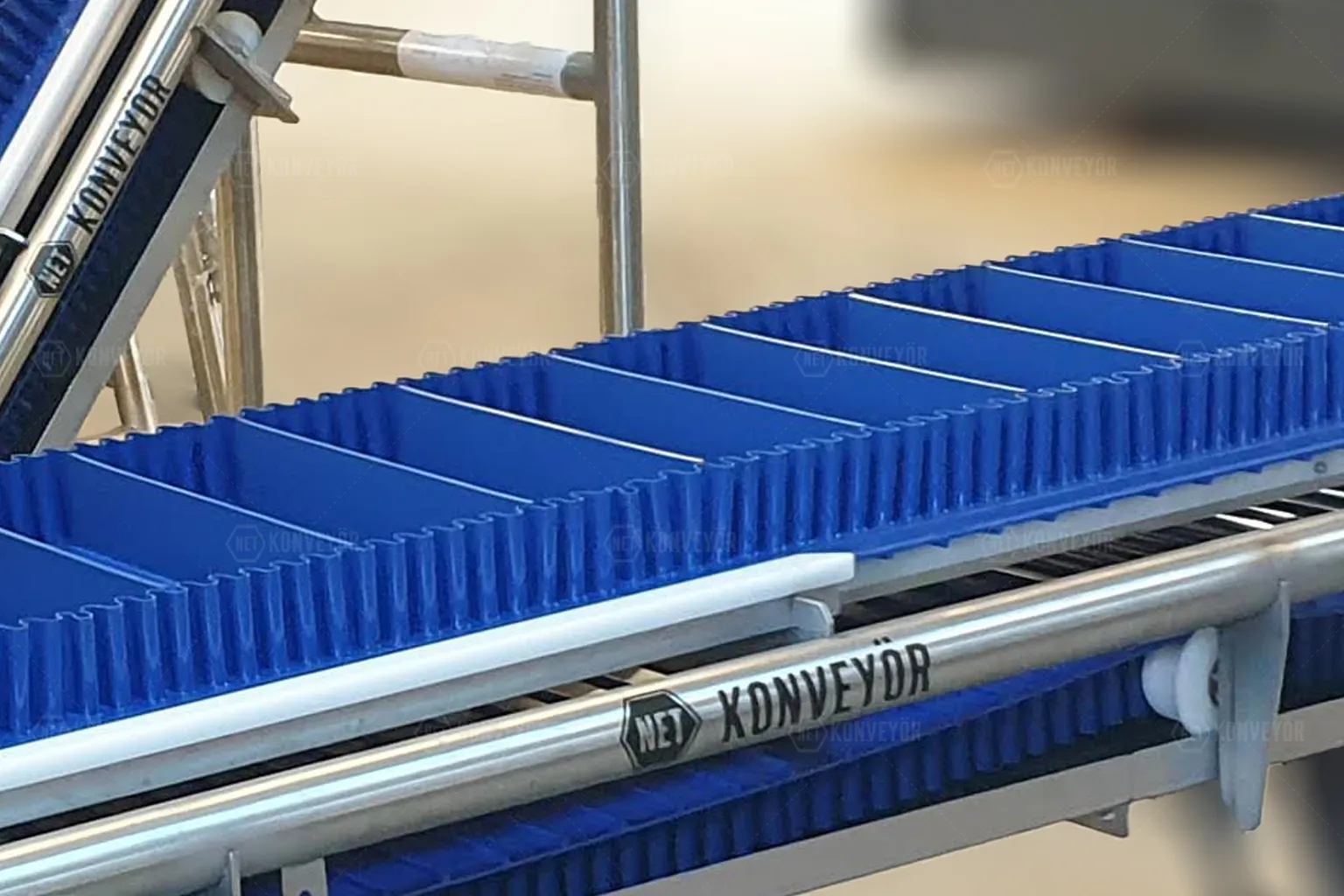 Cleandrive Belt Conveyor