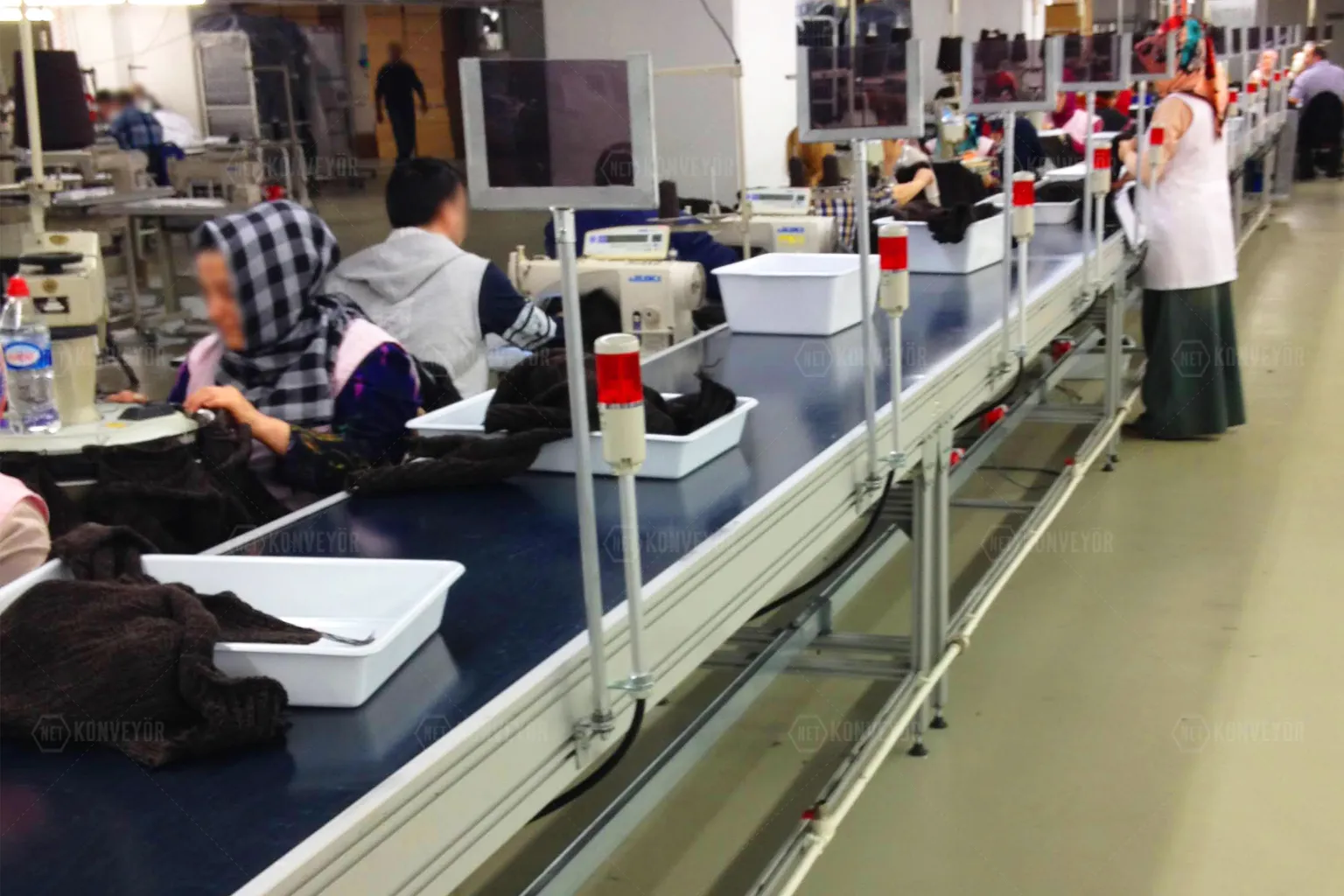assembly line conveyor system
