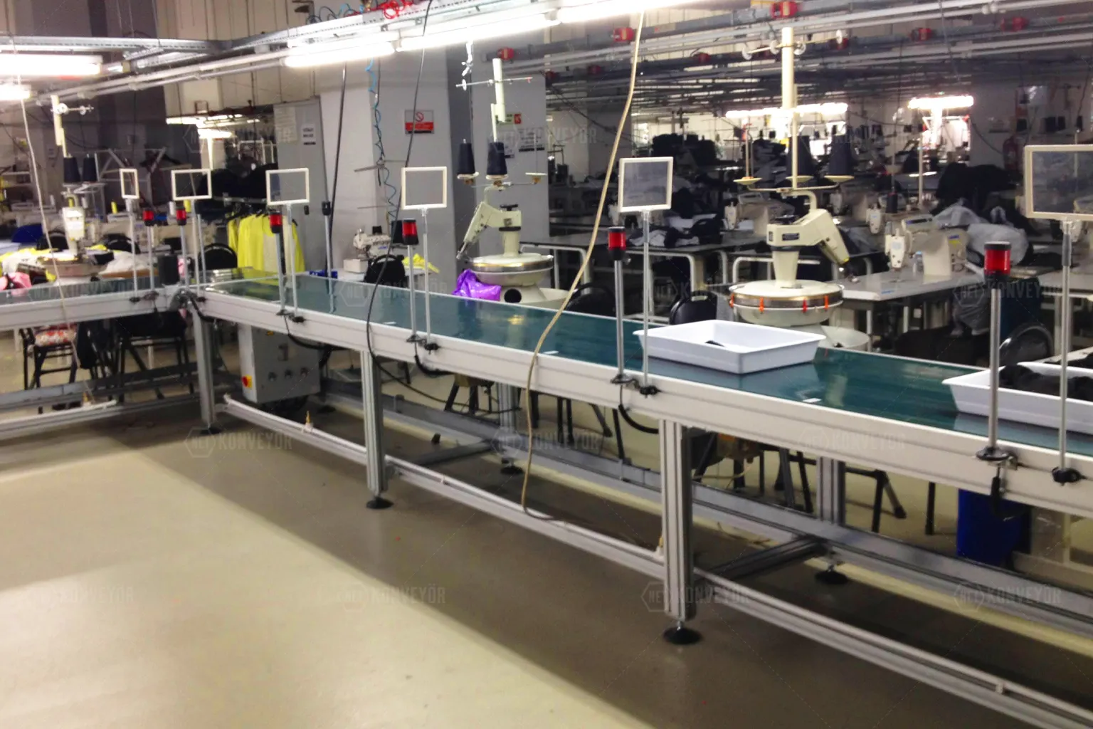 assembly line conveyor system