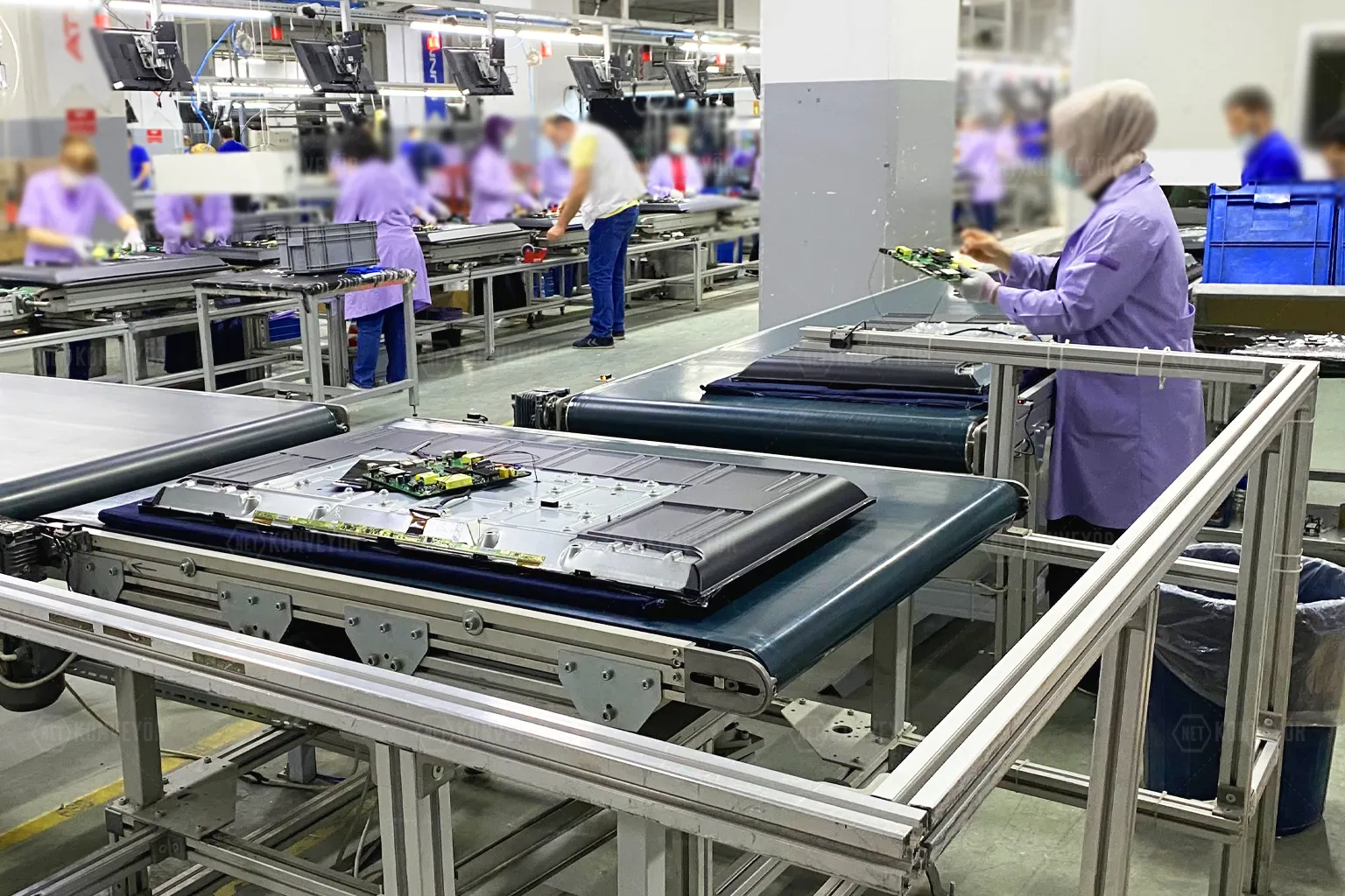 assembly line conveyor system
