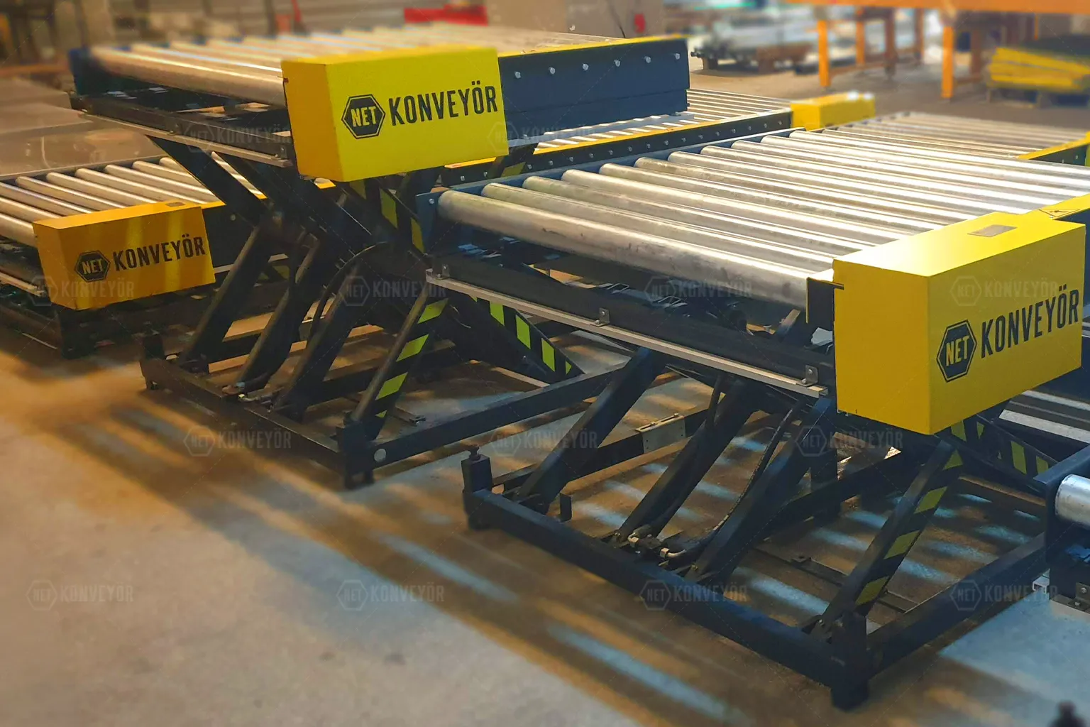 Pallet Lifting Conveyors