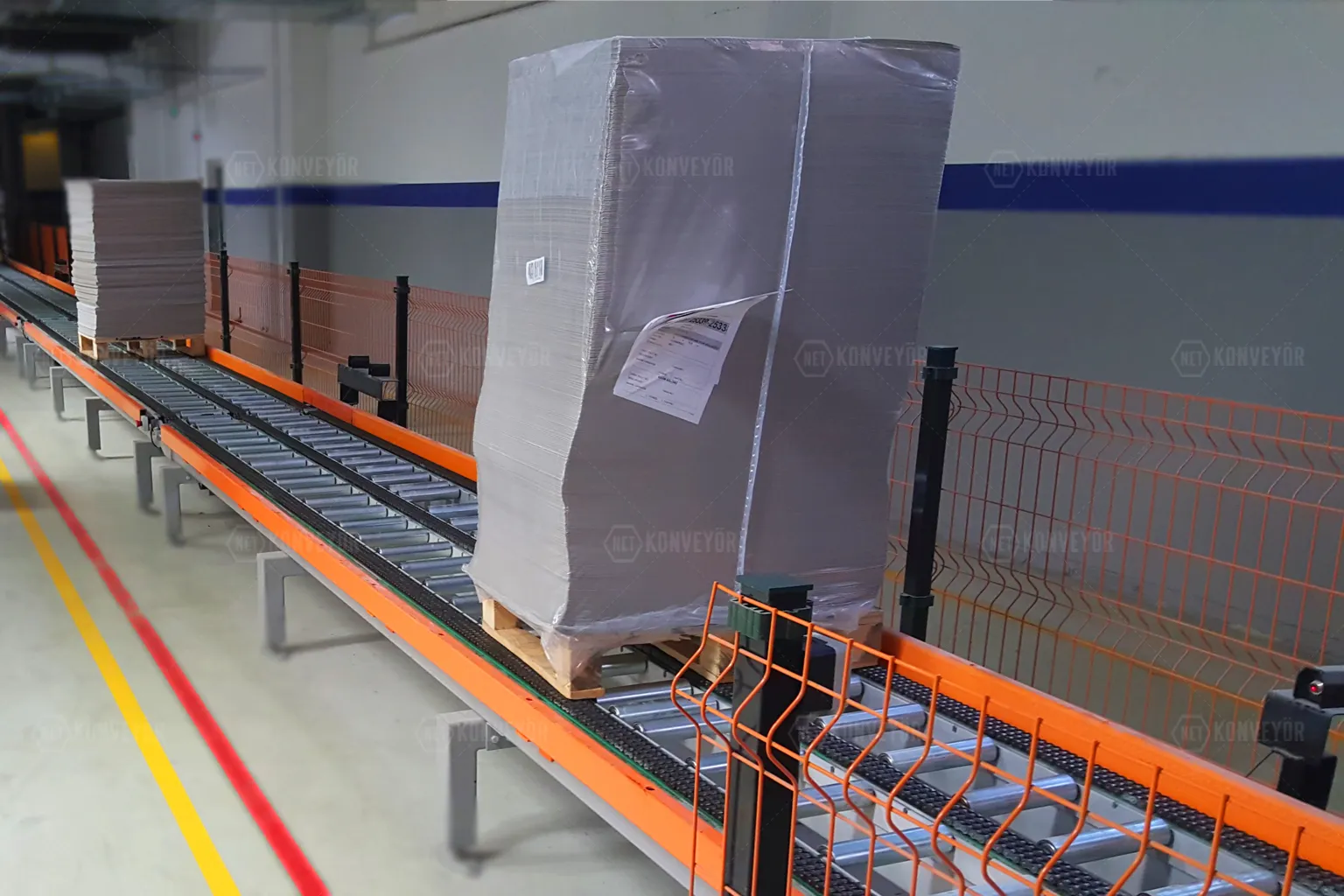 Chain Pallet Conveyor